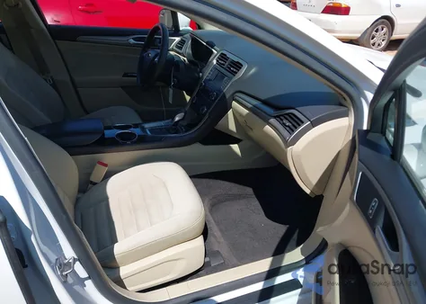 2014 Ford Fusion Se from USA, damaged, VIN 3FA6P0H71ER126002